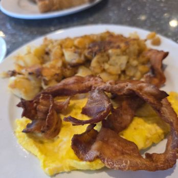 Omega Diner - More Delicious food here at the Omega Diner, Thanks Fabulous Fontone - Diners Near Me - New Hyde Park, New York