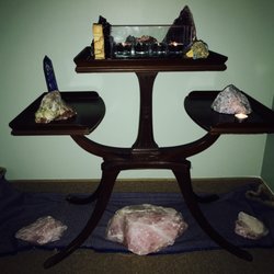 L&L Holistic Healing - Stone medicine and crystal healing