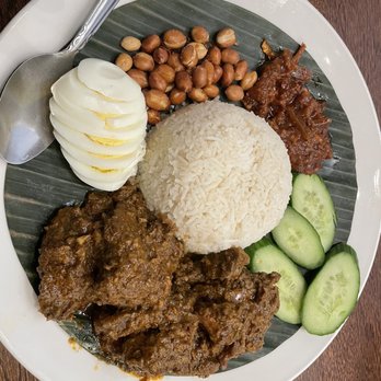 Ipoh Kopitiam - Nasi Lemak w/ Rendang Curry Beef - Malaysian Near Me - Alhambra, California