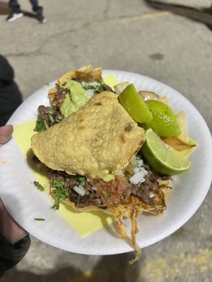 Ave 26 Night Market by null