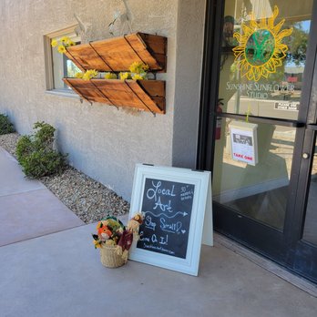 Sunshine Sunflower Studio - Art Classes Near Me - Phoenix, Arizona