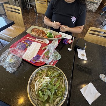 BMC Pho - Sandwiches Near Me - Pico Rivera, California