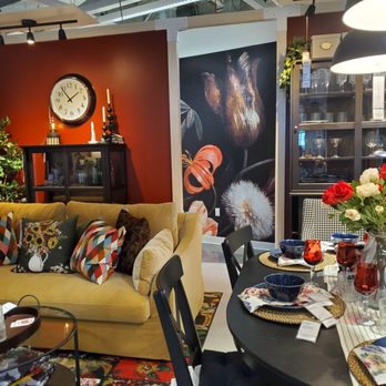 IKEA - Living room setup - Home Decor Near Me - Burbank, California
