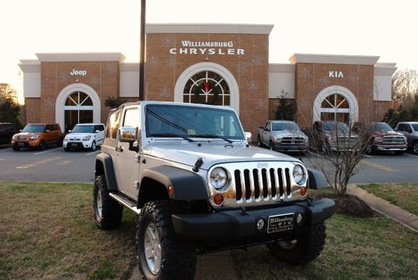 Williamsburg Chrysler Jeep Dodge