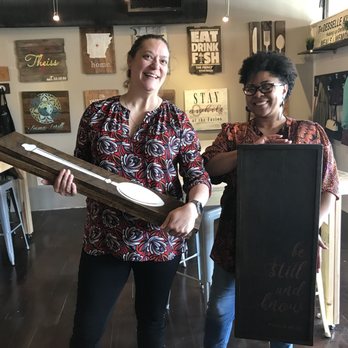 Board & Brush - Paint & Sip Near Me - Little Rock, Arkansas