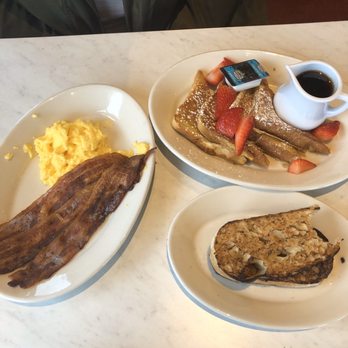 Yours Truly Restaurants - Sunrise toast w/a side of ciabatta toast - American Near Me - Solon, Ohio
