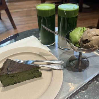 12 Matcha - Cafes Near Me - New York, New York