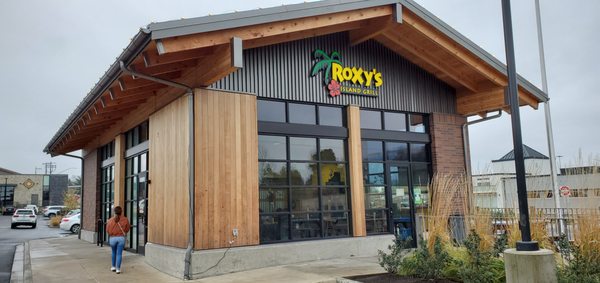 ROXY’S ISLAND GRILL - 324 Photos & 685 Reviews - Hawaiian - 2895 Cedar ...