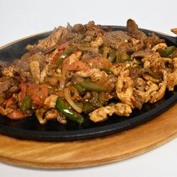 El Rodeo Bar & Grill - Chicken and Steak Fajitas