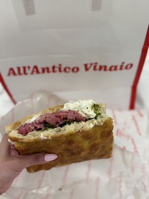 All’Antico Vinaio by null