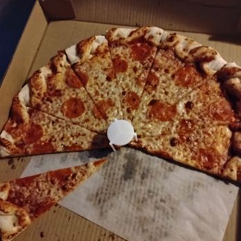 Howie and Sons Pizza - A disgusting pizza - Pizza Near Me - Visalia, California