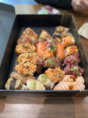 FOB Poke & Sushi Bar by null