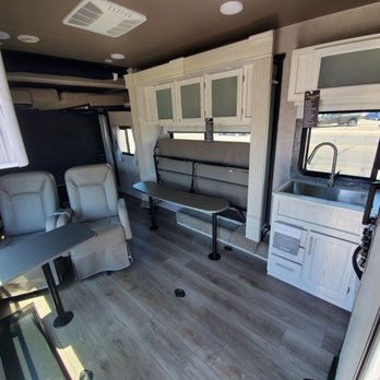 Rowley White - RV Dealers Near Me - Phoenix, Arizona