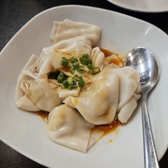 Chef Sun's Noodle & Dumpling - Chili wontons - Chinese Near Me - Plano, Texas Chef Sun's Noodle & Dumpling - Chili wontons - Chinese Near Me - Plano, Texas