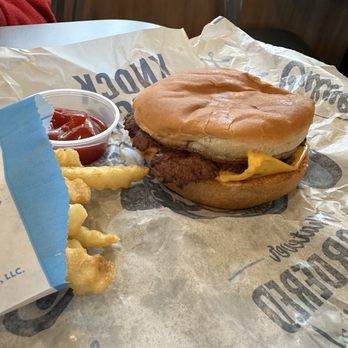 Culver's - Children's cheeseburger - Ice Cream & Frozen Yogurt Near Me - Ontario, Ohio