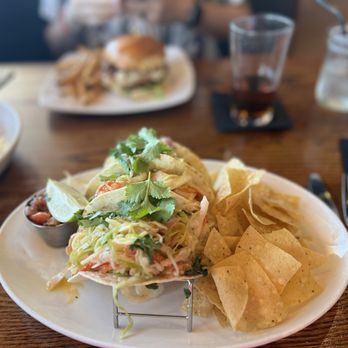 Leesburg Public House - Shrimp tacos - New American Near Me - Leesburg, Virginia Leesburg Public House - Shrimp tacos - New American Near Me - Leesburg, Virginia