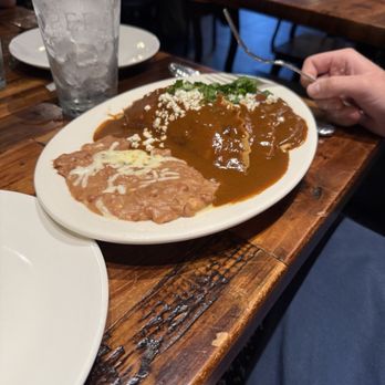 Perol Artisanal Carnitas - Mole - Wine Bars Near Me - El Paso, Texas Perol Artisanal Carnitas - Mole - Wine Bars Near Me - El Paso, Texas