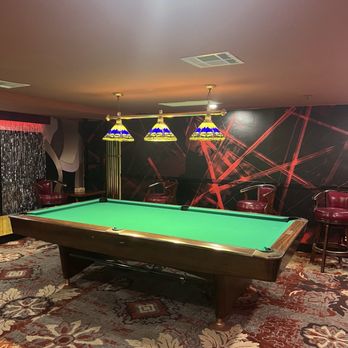 Fantasia Billiards - Pool Halls Near Me - Burbank, California Fantasia Billiards - Pool Halls Near Me - Burbank, California