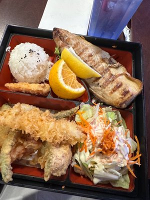 Okayama Sushi #1 by null
