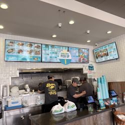 Ono Hawaiian BBQ