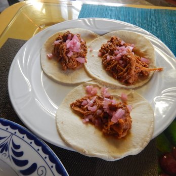 Mextreme - Cochinita Pibil Tacos Traditional Yucatan breakfast - Mexican Near Me - Cancún, ROO Mextreme - Cochinita Pibil Tacos Traditional Yucatan breakfast - Mexican Near Me - Cancún, ROO