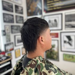 Smooth Mullet for Micheal w/some added texture to emphasize some slight density