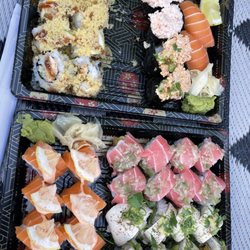 Kona Roll Wasabi Roll Crab Mix (2 pcs) Spicy Tuna (2 pcs) Umami Roll Ritz Roll Salmon Nigiri