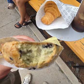 Nonaka Bakery - Blueberry Mac nut scone - Bakeries Near Me - Waimea, Hawaii Nonaka Bakery - Blueberry Mac nut scone - Bakeries Near Me - Waimea, Hawaii