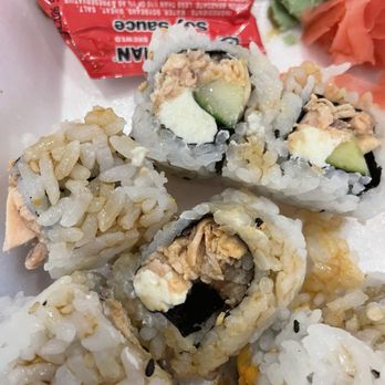 Japanese Sushi - Philadelphia roll - Sushi Bars Near Me - Providence, Rhode Island Japanese Sushi - Philadelphia roll - Sushi Bars Near Me - Providence, Rhode Island
