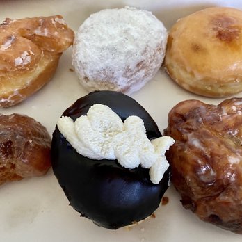 Donut Petit - Our Donuts! TOP: cinnamon Flower; Blueberry Filled; Creme Brulee BOTTOM: 1/2 Buttermilk; Le Ding; Apple Fritter - Donuts Near Me - Alameda, California Donut Petit - Our Donuts! TOP: cinnamon Flower; Blueberry Filled; Creme Brulee BOTTOM: 1/2 Buttermilk; Le Ding; Apple Fritter - Donuts Near Me - Alameda, California