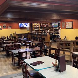 Los Carboncitos - Ample seating with exceptional service including the owner