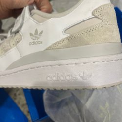 Scuff on the white and stain on the leather