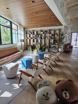 Town and Country Resort by null