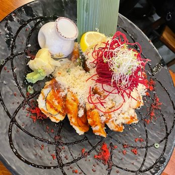 Sushi Mura - Volcano Roll (Tuna) - Sushi Bars Near Me - Vancouver, British Columbia Sushi Mura - Volcano Roll (Tuna) - Sushi Bars Near Me - Vancouver, British Columbia