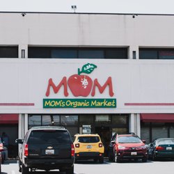 MOM's Organic Market