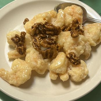 Golden Eagle Chinese Restaurant - Honey Walnut Shrimp - Seafood Near Me - Honolulu, Hawaii Golden Eagle Chinese Restaurant - Honey Walnut Shrimp - Seafood Near Me - Honolulu, Hawaii