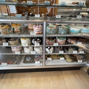 Mueller's Bakery - Bakeries Near Me - Bay Head, New Jersey Mueller's Bakery - Bakeries Near Me - Bay Head, New Jersey