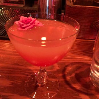 Cliff’s PDX - Are You Lonesome Tonight - Dive Bars Near Me - Portland, Oregon Cliff’s PDX - Are You Lonesome Tonight - Dive Bars Near Me - Portland, Oregon