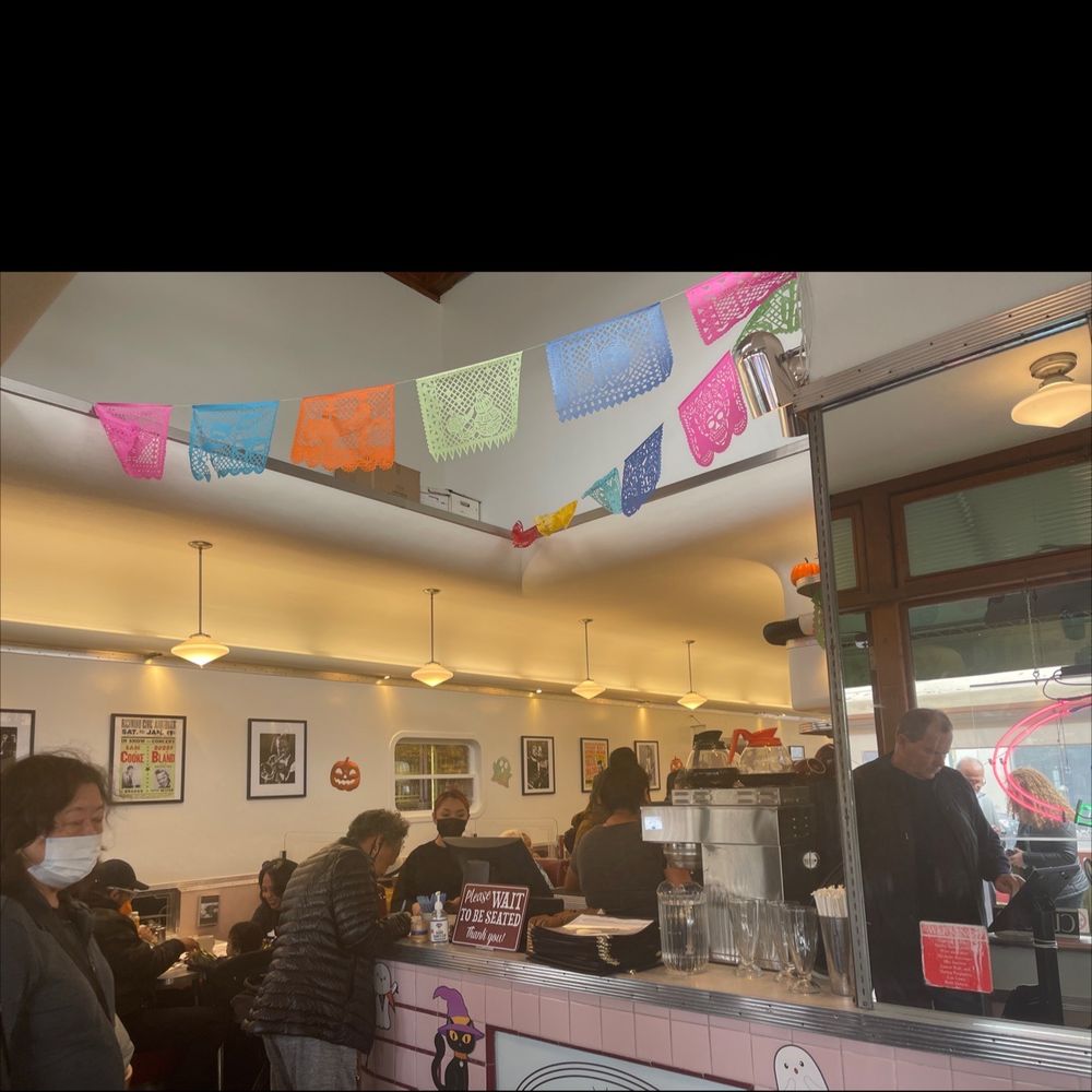 Oceanview Diner - Entry Area right now! (Fri before lunch.) I kinda miss the huge paper mâché hanging pie slice though. - Sandwiches Near Me - Berkeley, California Oceanview Diner - Entry Area right now! (Fri before lunch.) I kinda miss the huge paper mâché hanging pie slice though. - Sandwiches Near Me - Berkeley, California