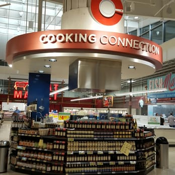 H-E-B - Cooking demo station - Grocery Near Me - Lakeway, Texas