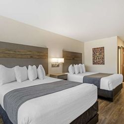 Best Western Plus Waterloo & Cedar Falls - Double Queen