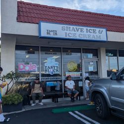 Tastyblock Hawaiian Shave Ice - Exterior/entrance.