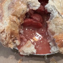 Joes Craft Pies - Rhubarb pie is completely a watery mess.