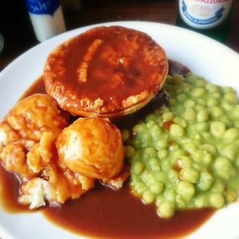 Goddards at Greenwich - Some kind of steak pie.. I guees. - British Near Me - London, XGL Goddards at Greenwich - Some kind of steak pie.. I guees. - British Near Me - London, XGL