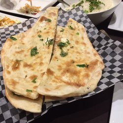 Colaba Cuisine - Garlic nan flaky and crispy. Didn't like it.
