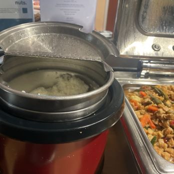 The Club SEA - Steam rice for the kung pao chicken - Airport Lounges Near Me - Seattle, Washington The Club SEA - Steam rice for the kung pao chicken - Airport Lounges Near Me - Seattle, Washington