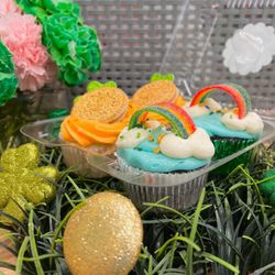 Macs Amour - 4 packs of Irish themed cupcakes