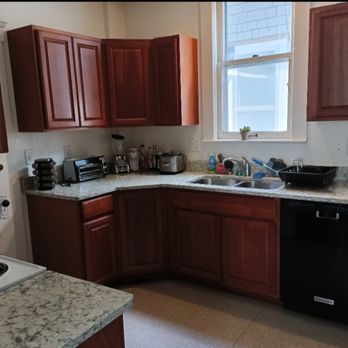 Spitshine Divine - Home Cleaning Near Me - parma, Michigan