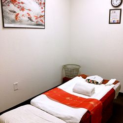 Golden Foot Spa