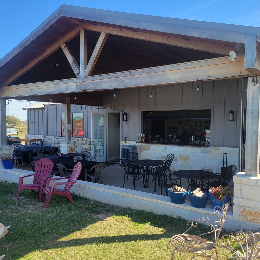 3 Texans Winery and Vineyard - Back side - Wineries Near Me - Temple, Texas